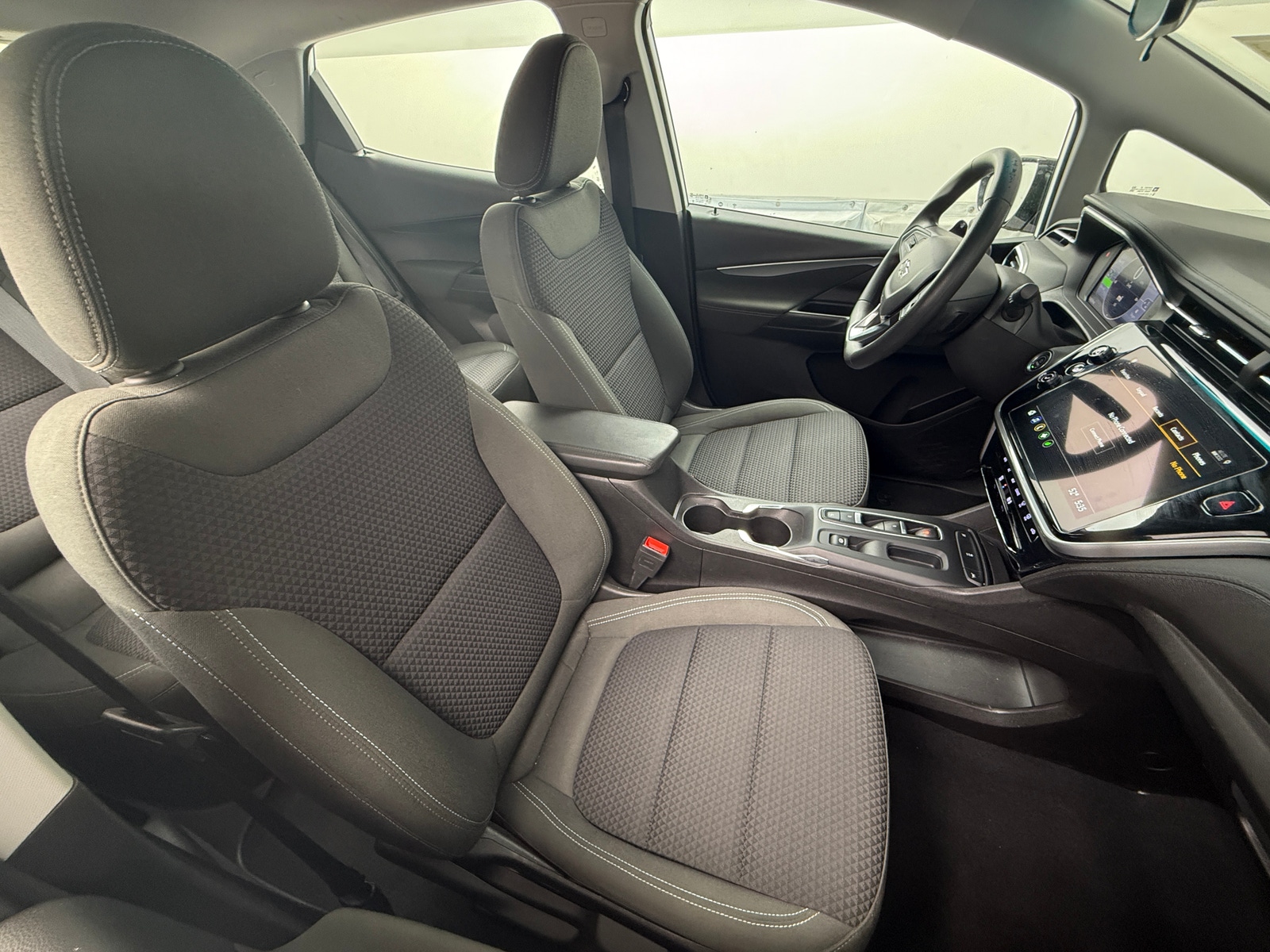 Thumbnail: 2023 Chevrolet Bolt EV - 2