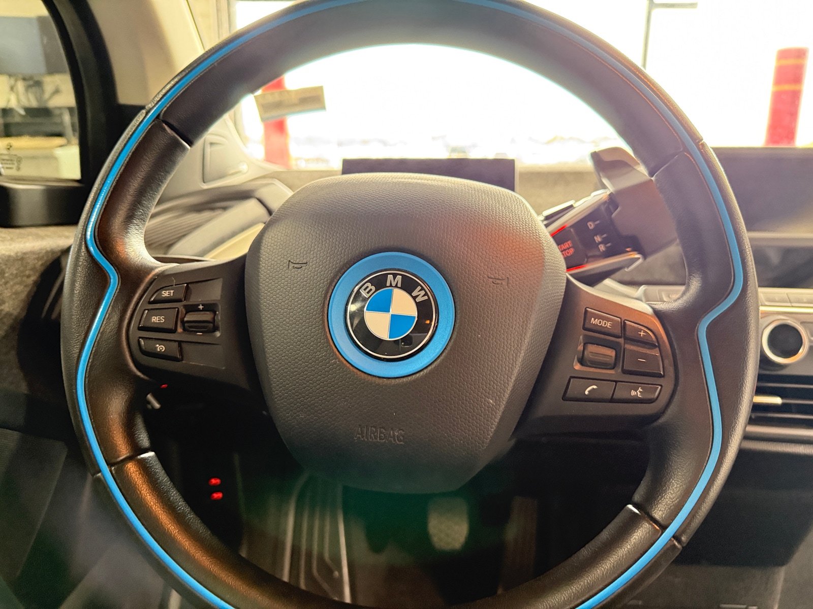 Thumbnail: 2018 BMW i3 - 5