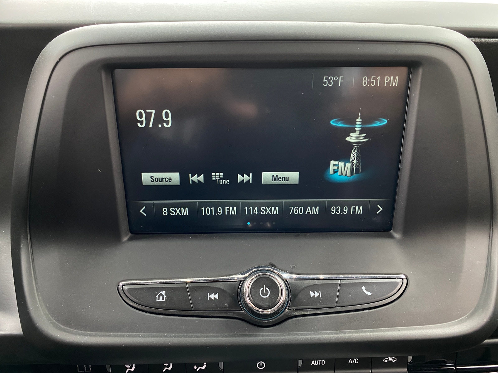 Thumbnail: 2017 Chevrolet Camaro - 4