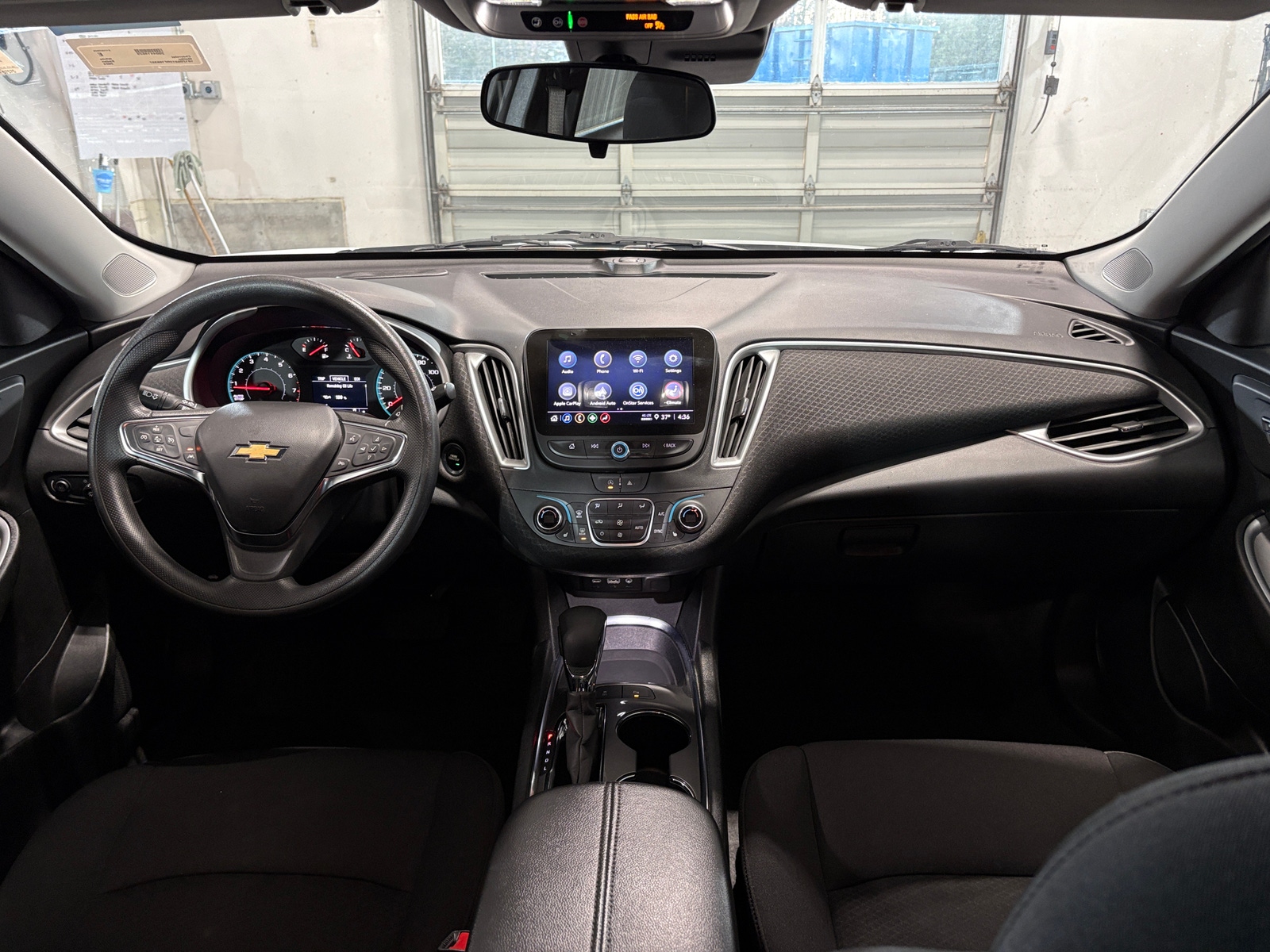 Thumbnail: 2024 Chevrolet Malibu - 3