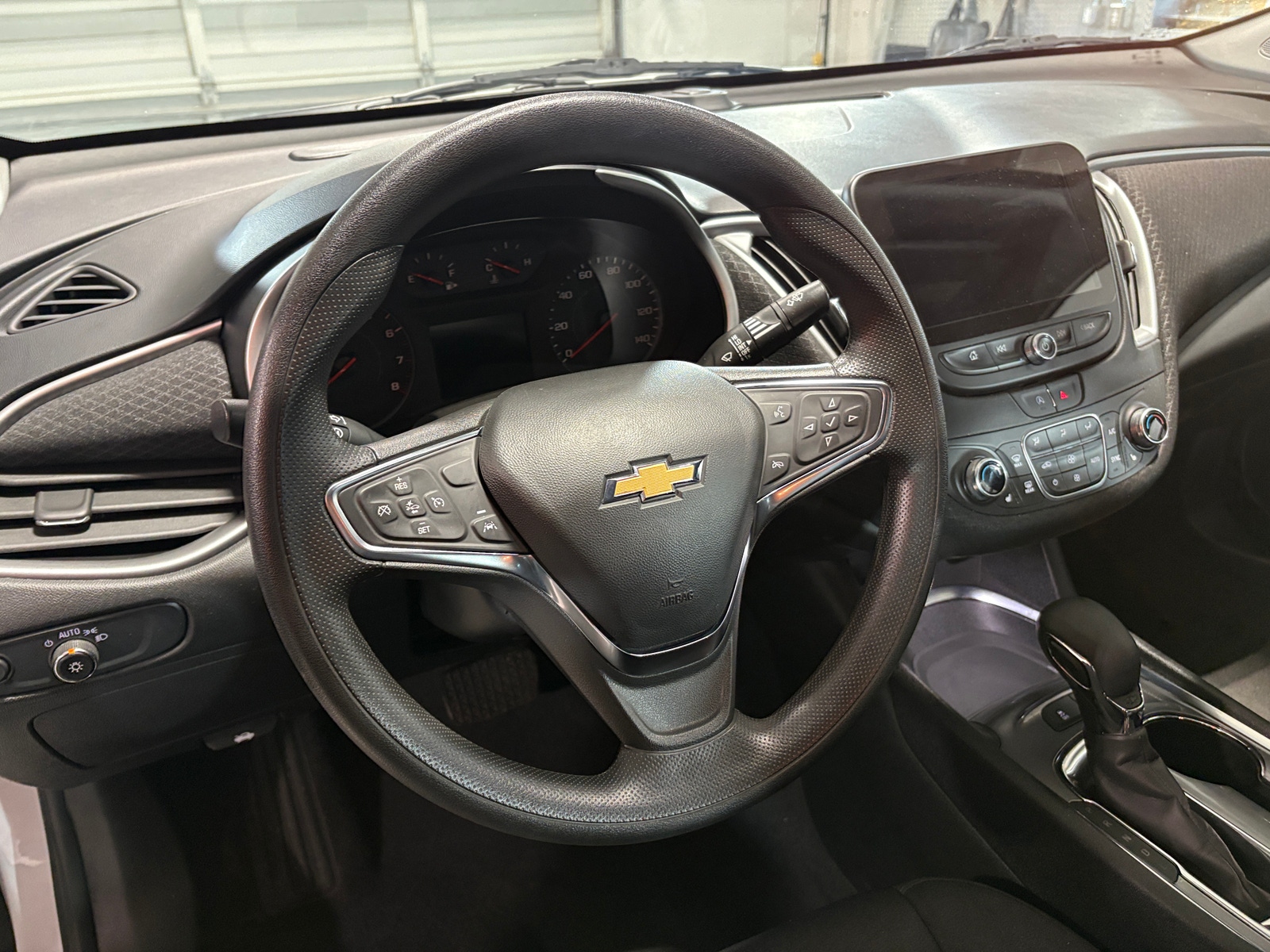 Thumbnail: 2024 Chevrolet Malibu - 5