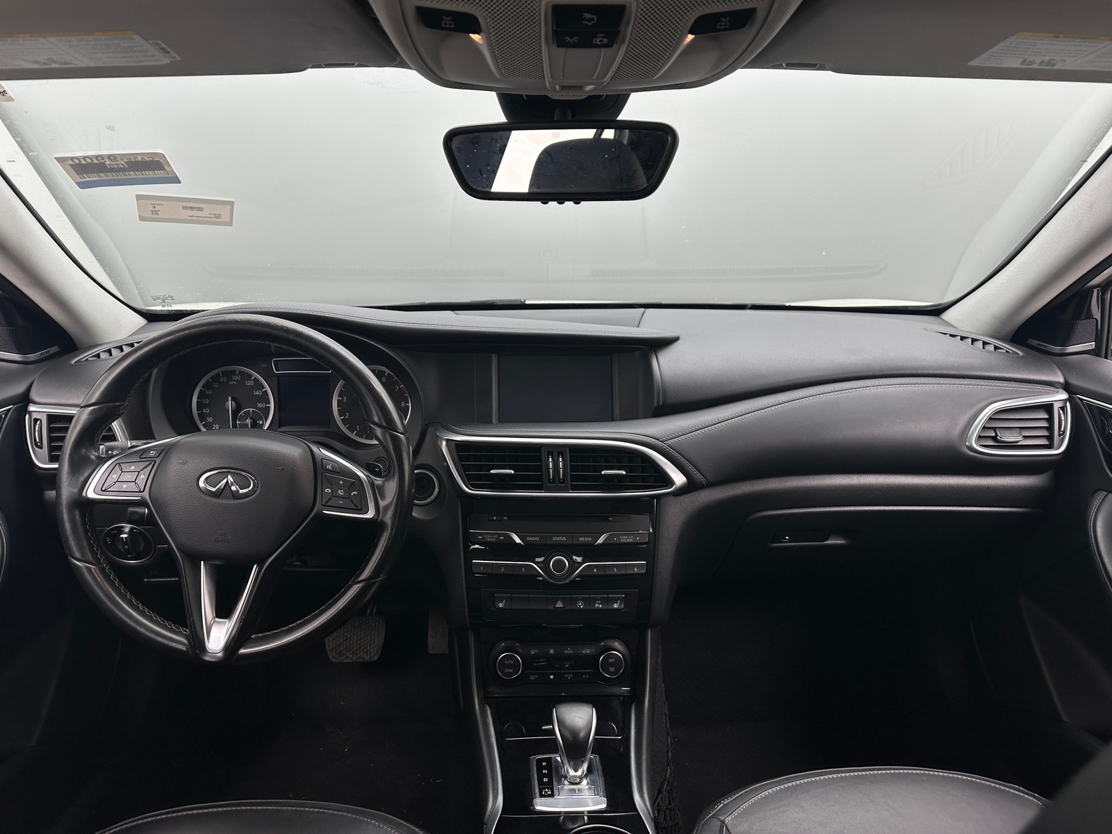 Thumbnail: 2018 INFINITI QX30 - 2