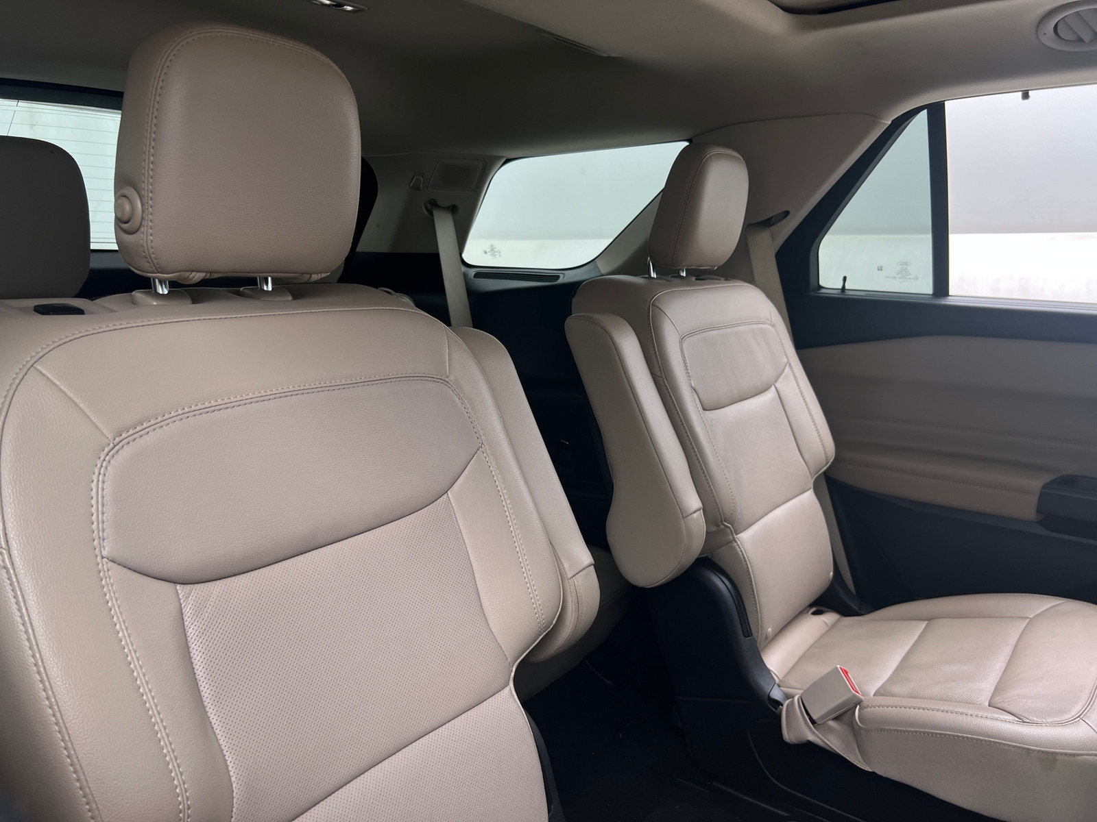 Thumbnail: 2020 Ford Explorer - 4