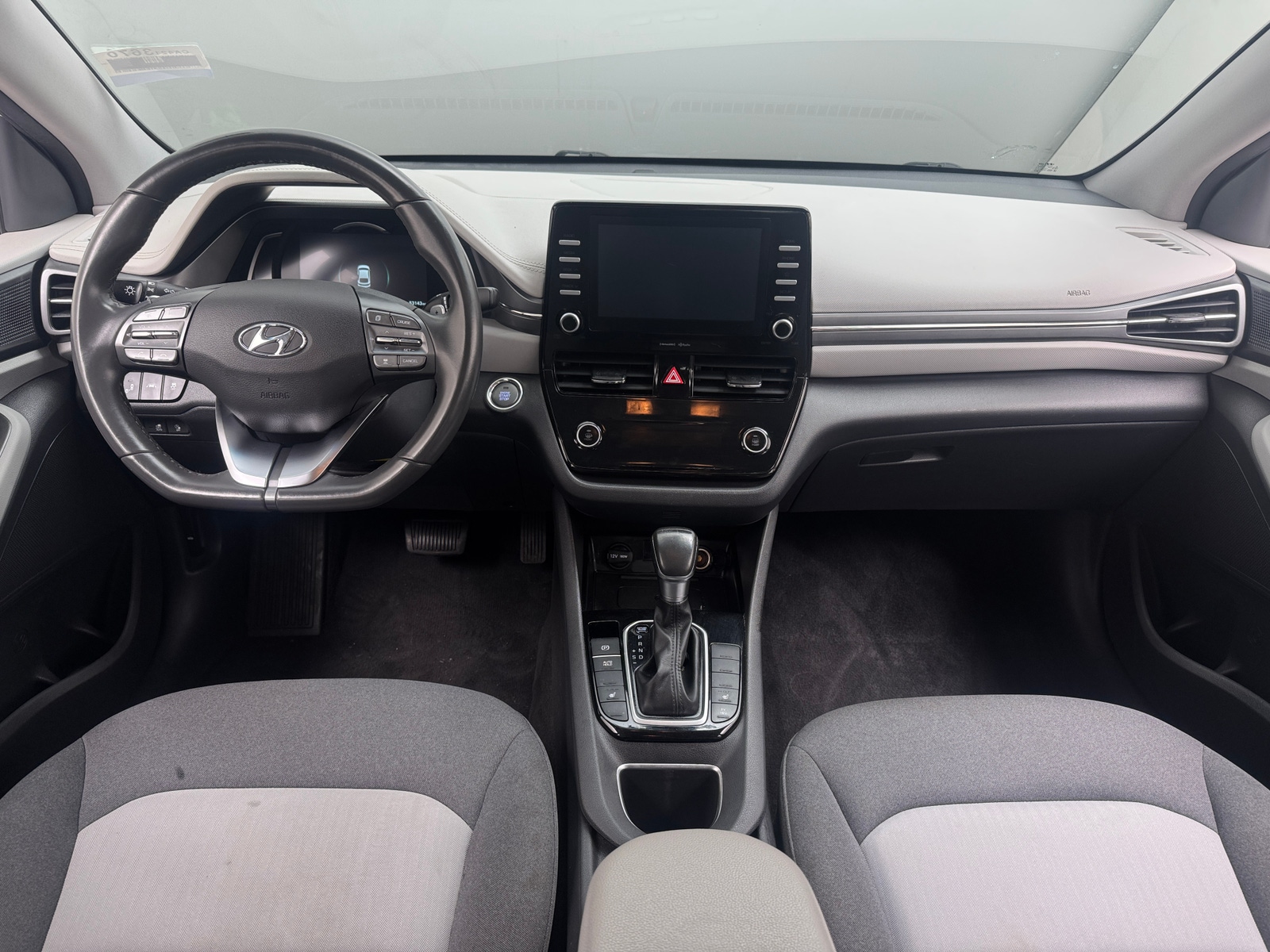 Thumbnail: 2020 Hyundai Ioniq - 3