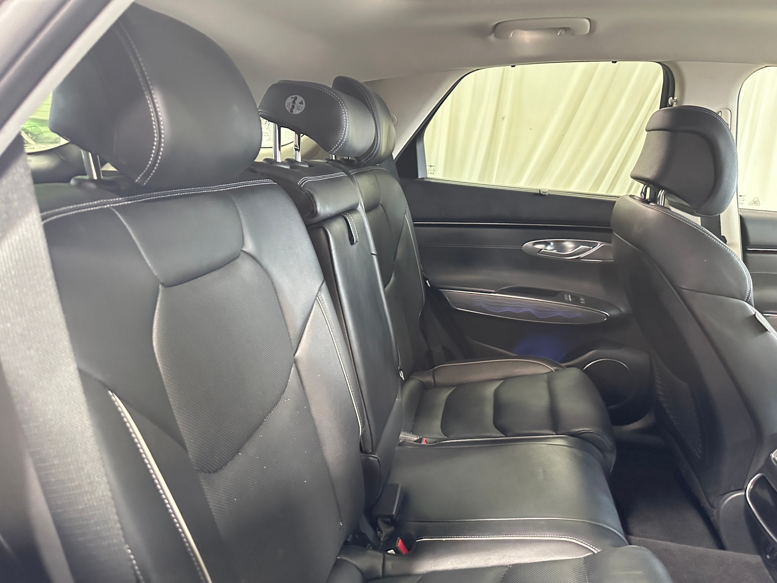 Thumbnail: 2022 Genesis GV70 - 5