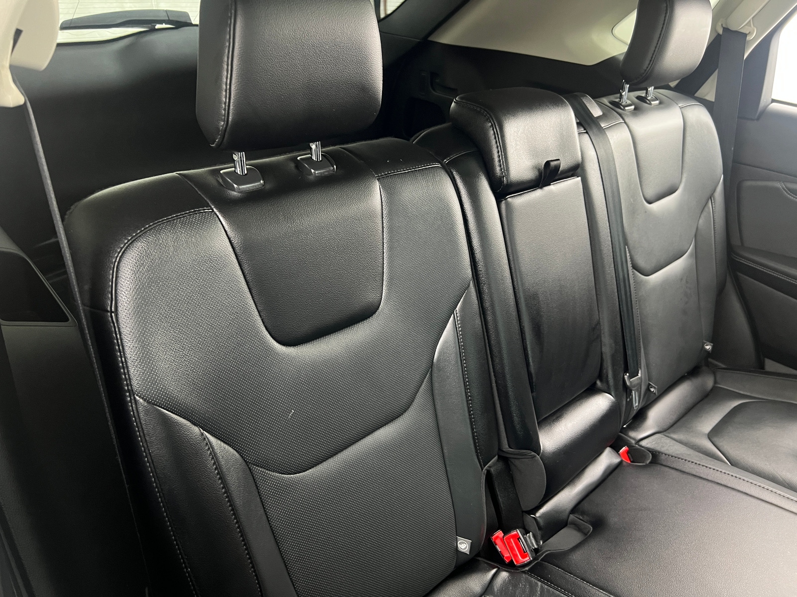 Thumbnail: 2019 Ford Edge - 5