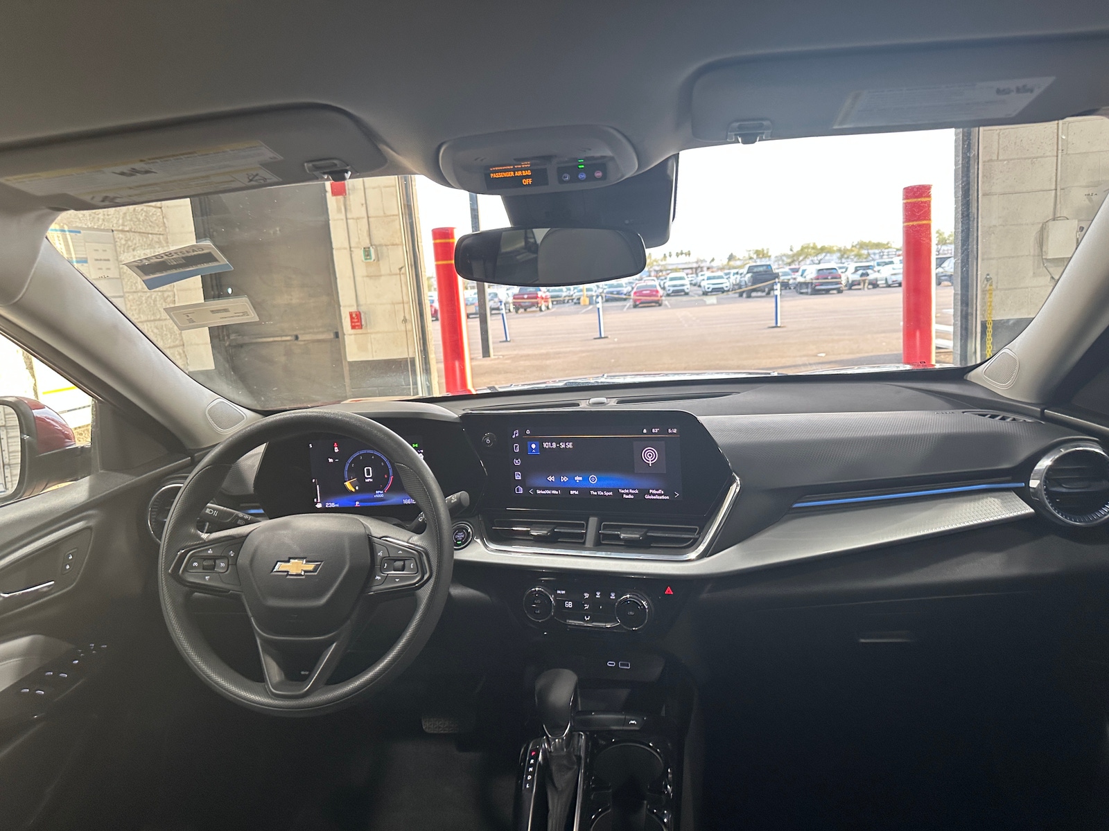 Thumbnail: 2025 Chevrolet Trax - 3