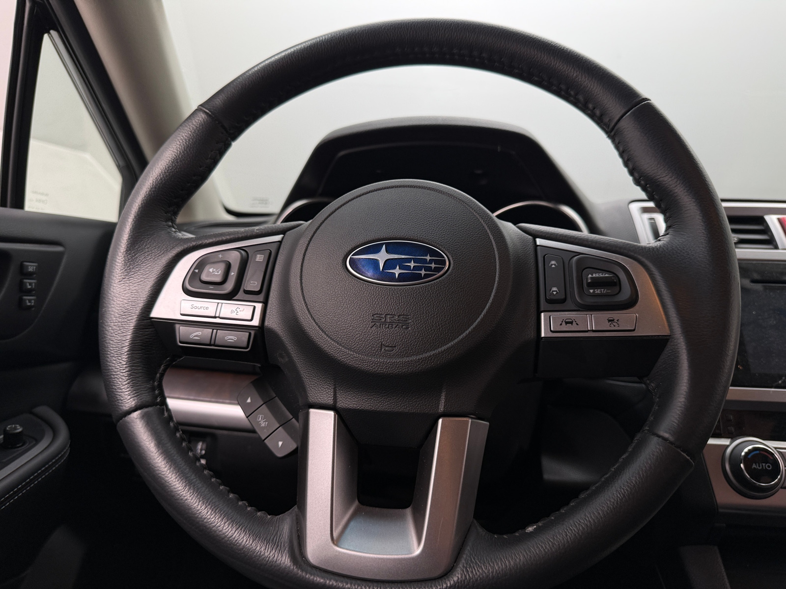 Thumbnail: 2017 Subaru Outback - 4