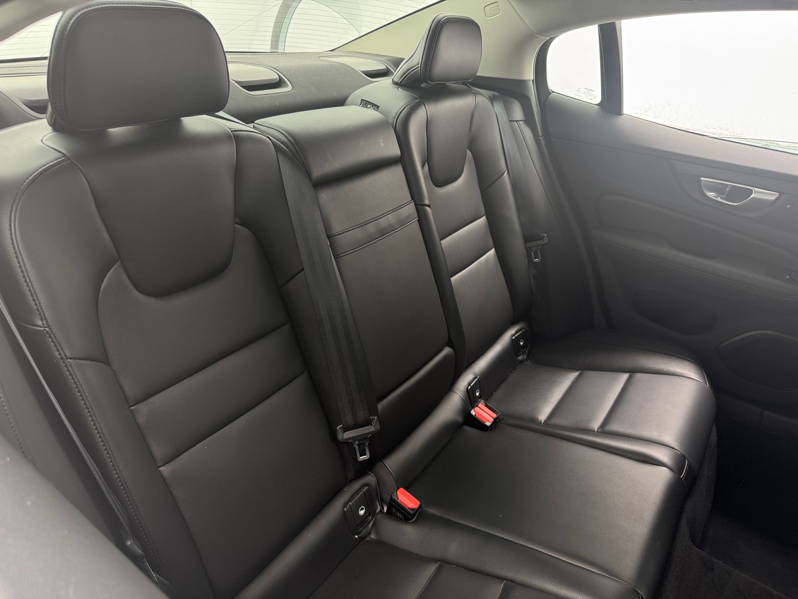 Thumbnail: 2024 Volvo S60 - 5