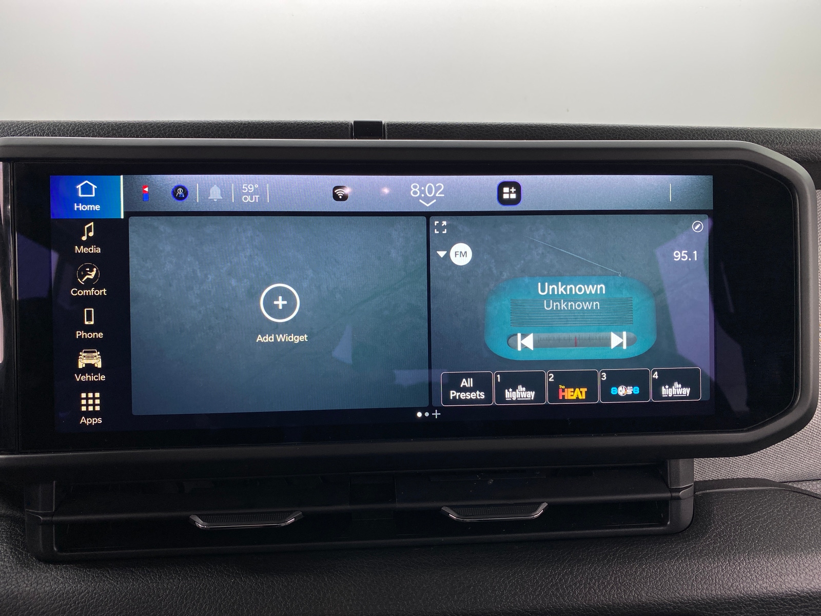 Thumbnail: 2025 Jeep Wrangler - 4