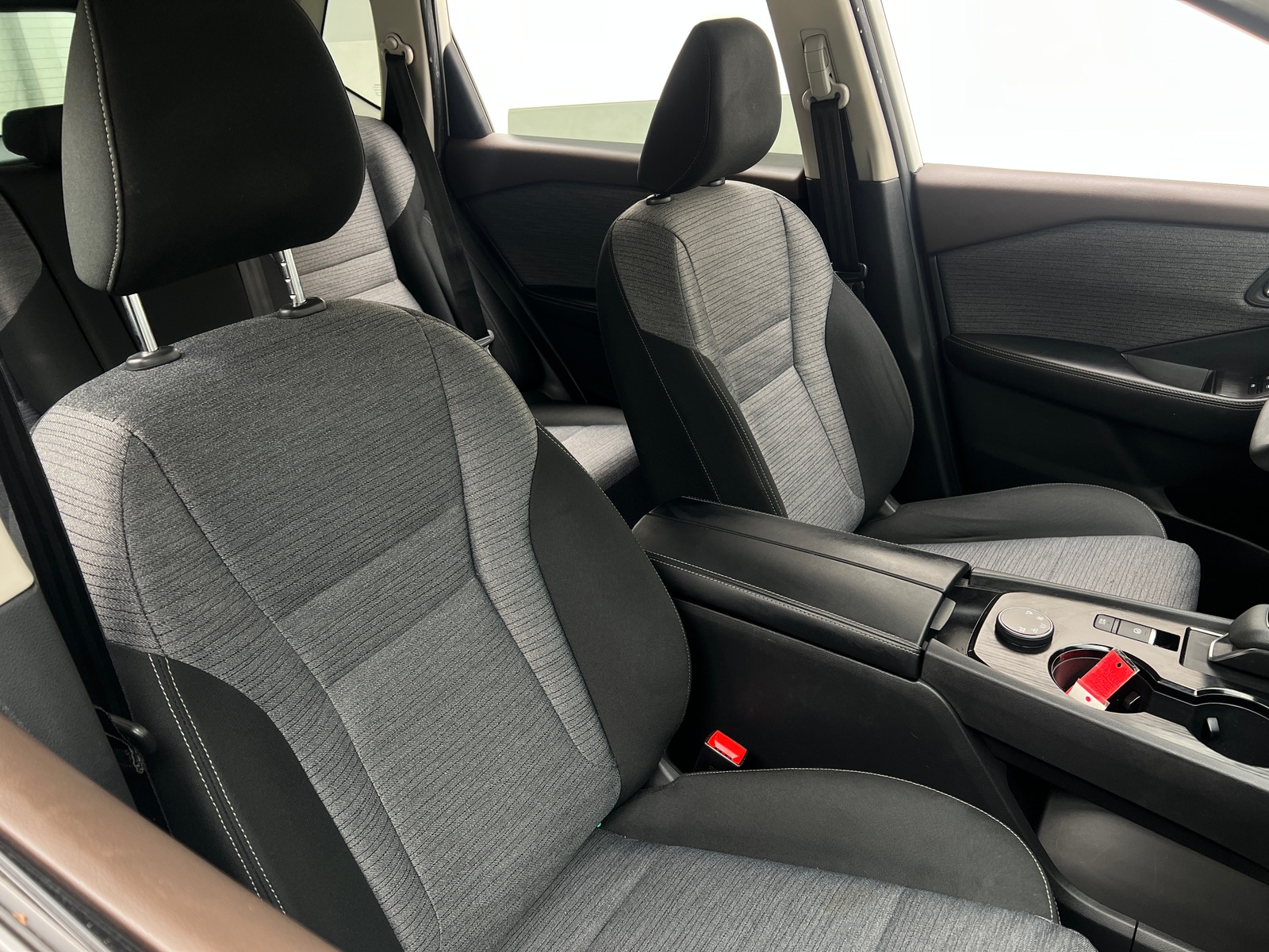 Thumbnail: 2023 Nissan Rogue - 2