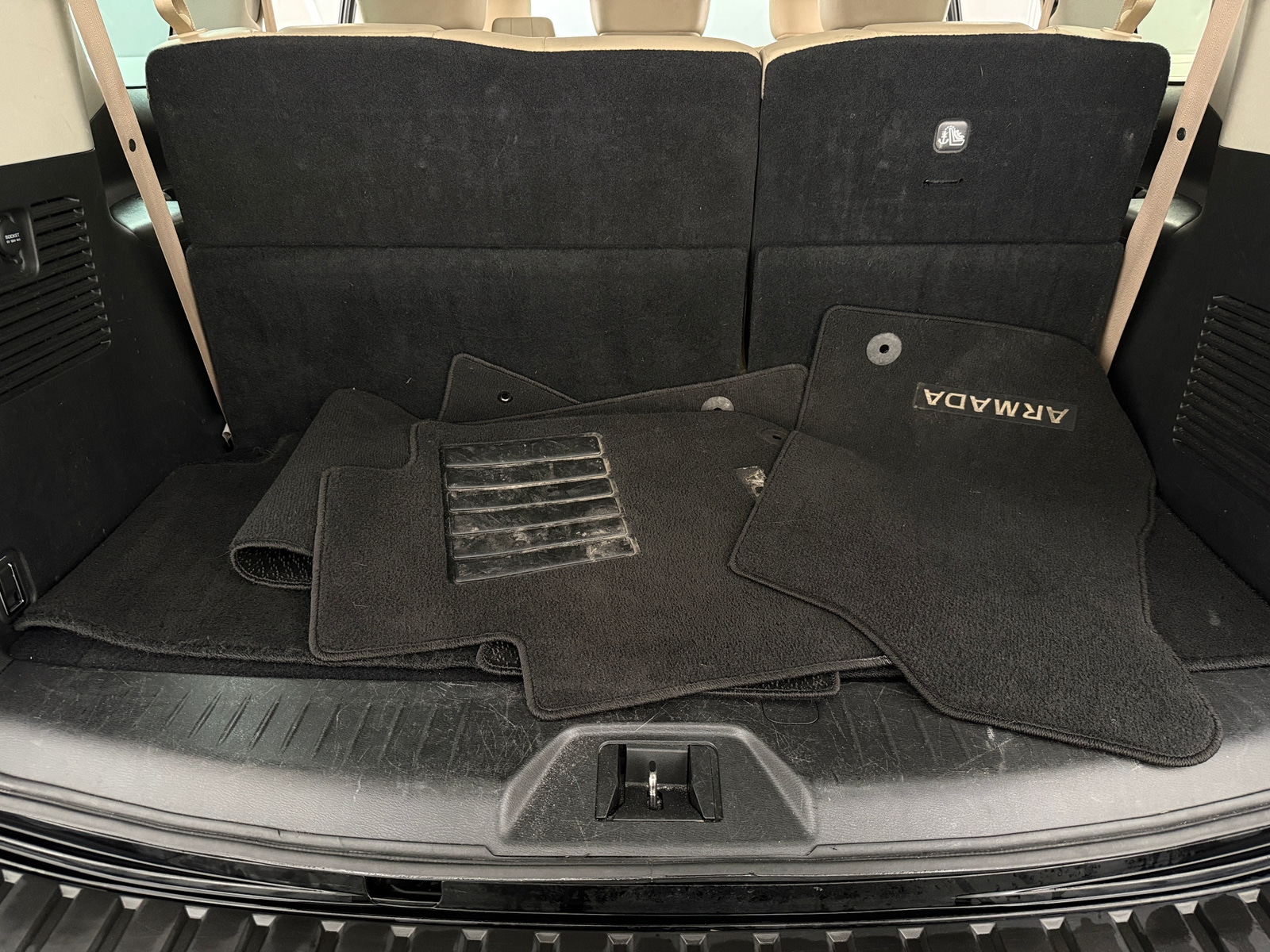 Thumbnail: 2023 Nissan Armada - 6