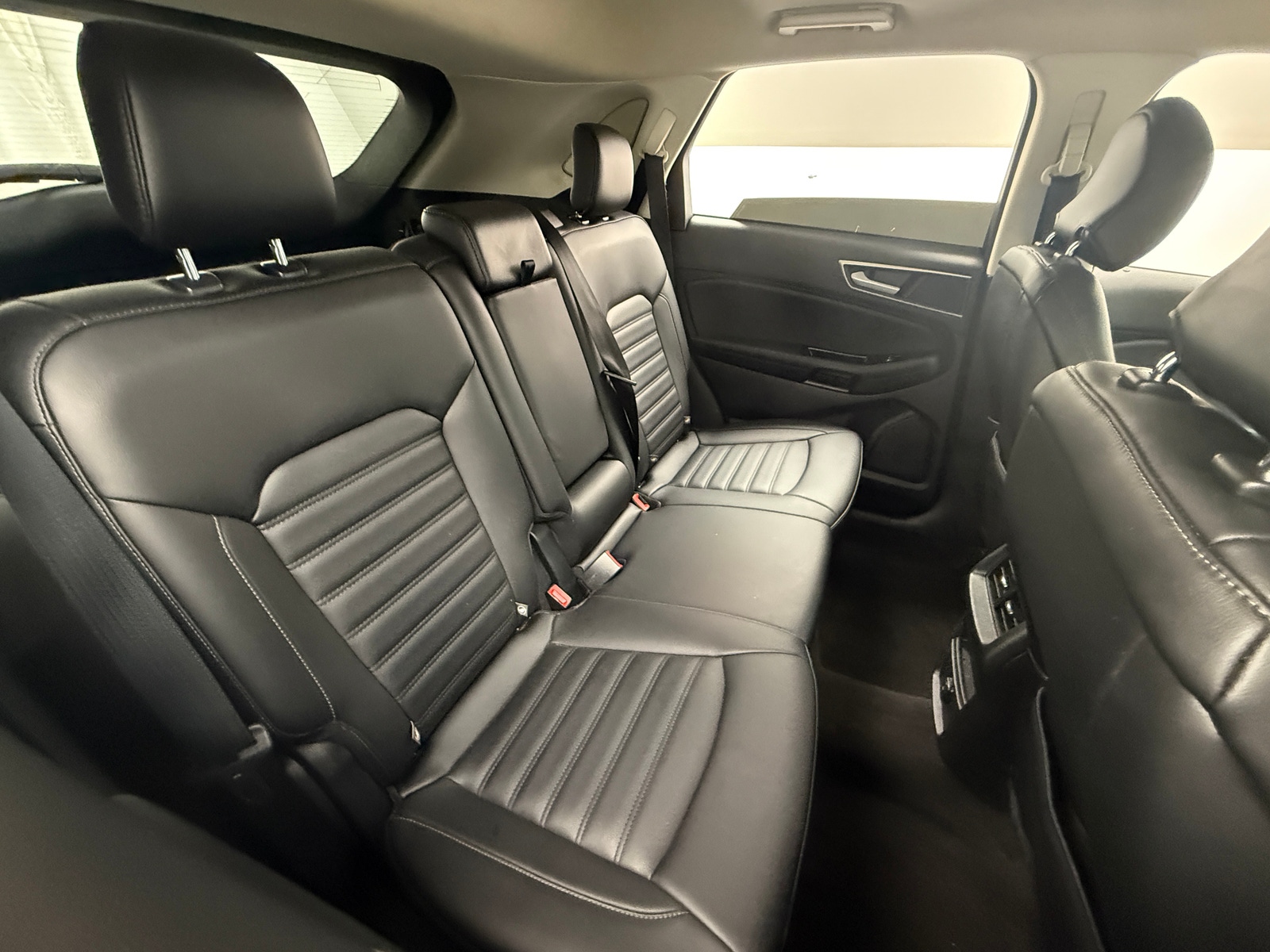 Thumbnail: 2019 Ford Edge - 5