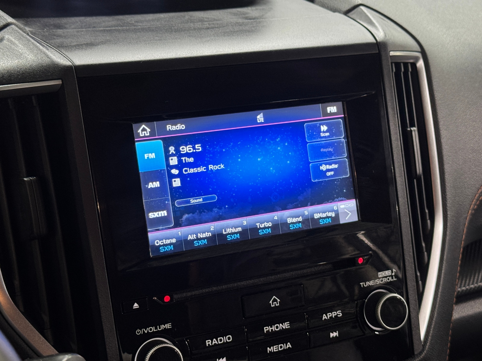 Thumbnail: 2023 Subaru Crosstrek - 4