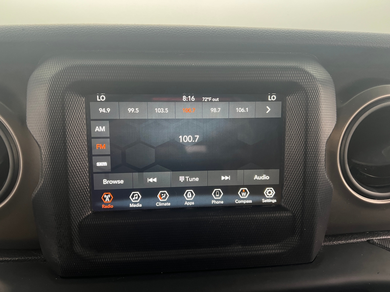 Thumbnail: 2019 Jeep Wrangler - 4