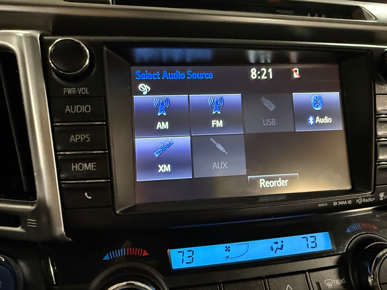 Thumbnail: 2018 Toyota RAV4 - 3