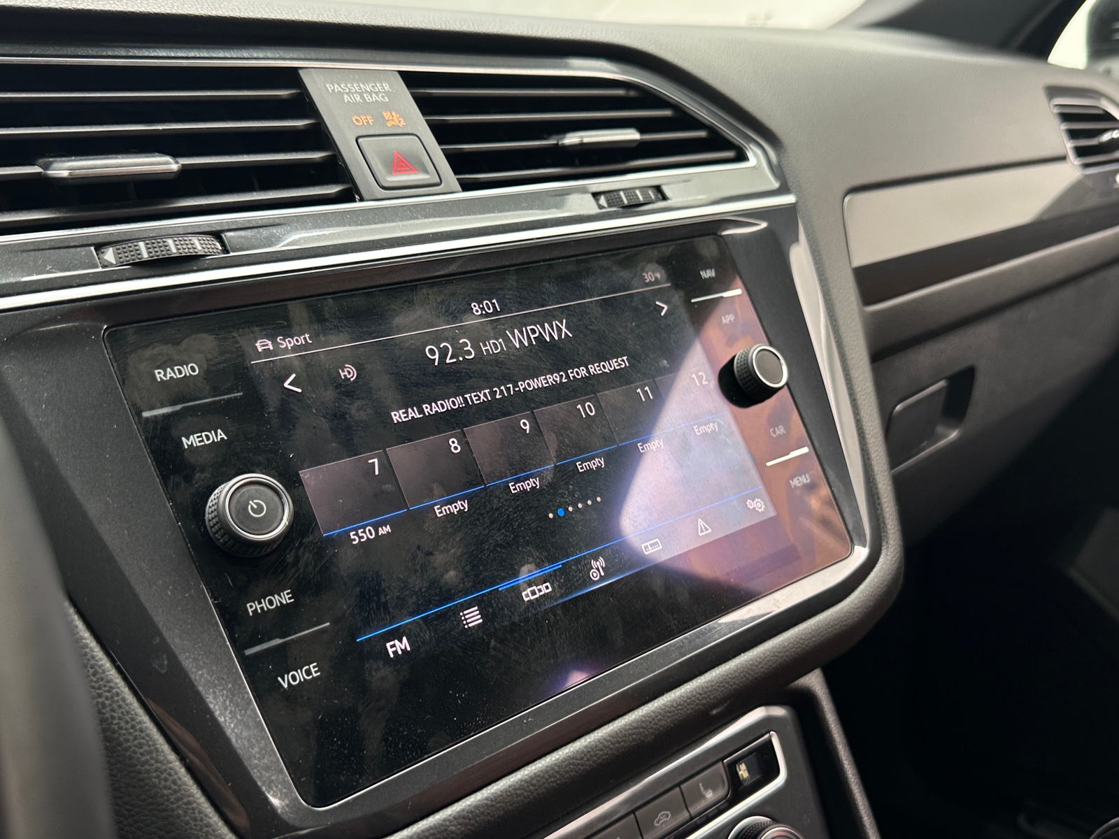 Thumbnail: 2021 Volkswagen Tiguan - 3