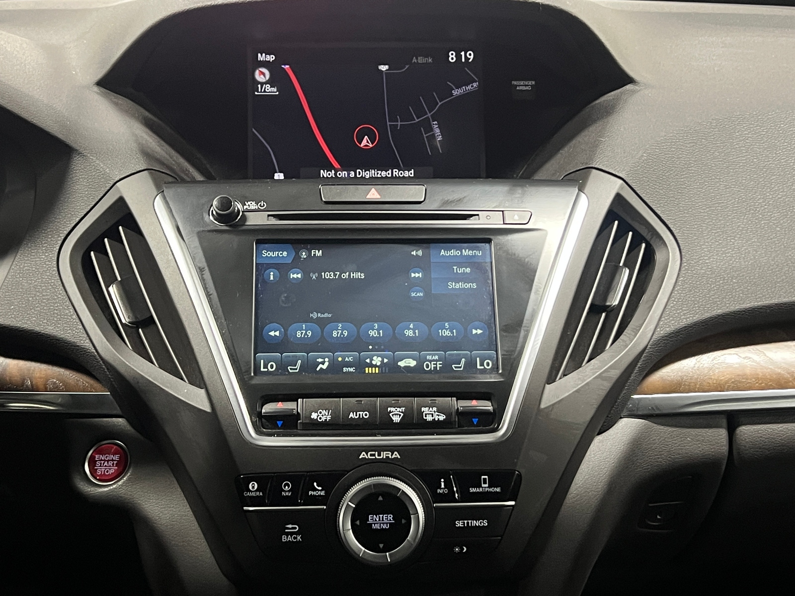 Thumbnail: 2018 Acura MDX - 3