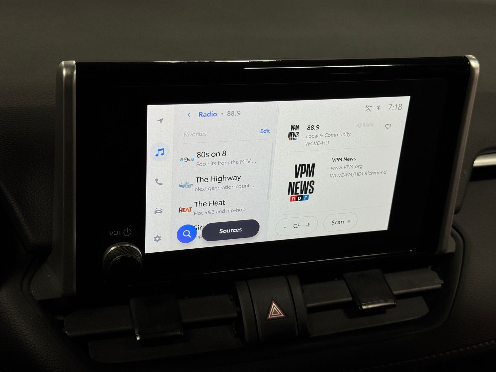 Thumbnail: 2025 Toyota RAV4 - 4