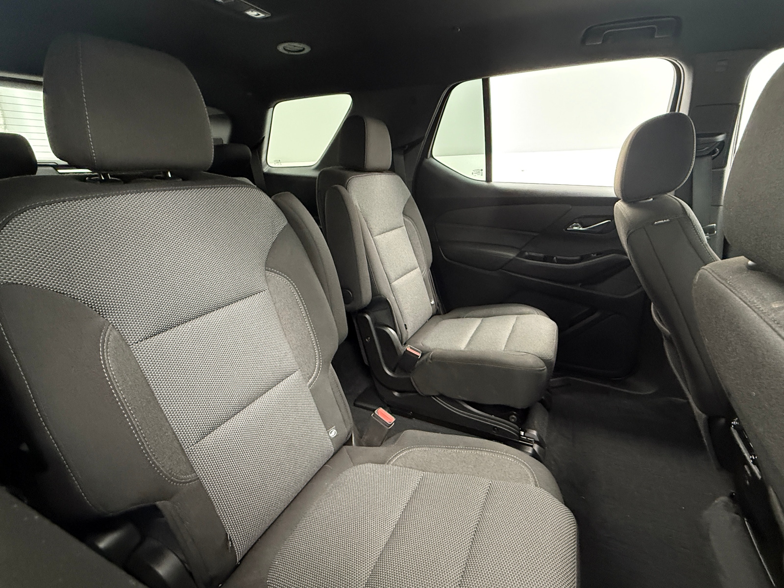 Thumbnail: 2023 Chevrolet Traverse - 6