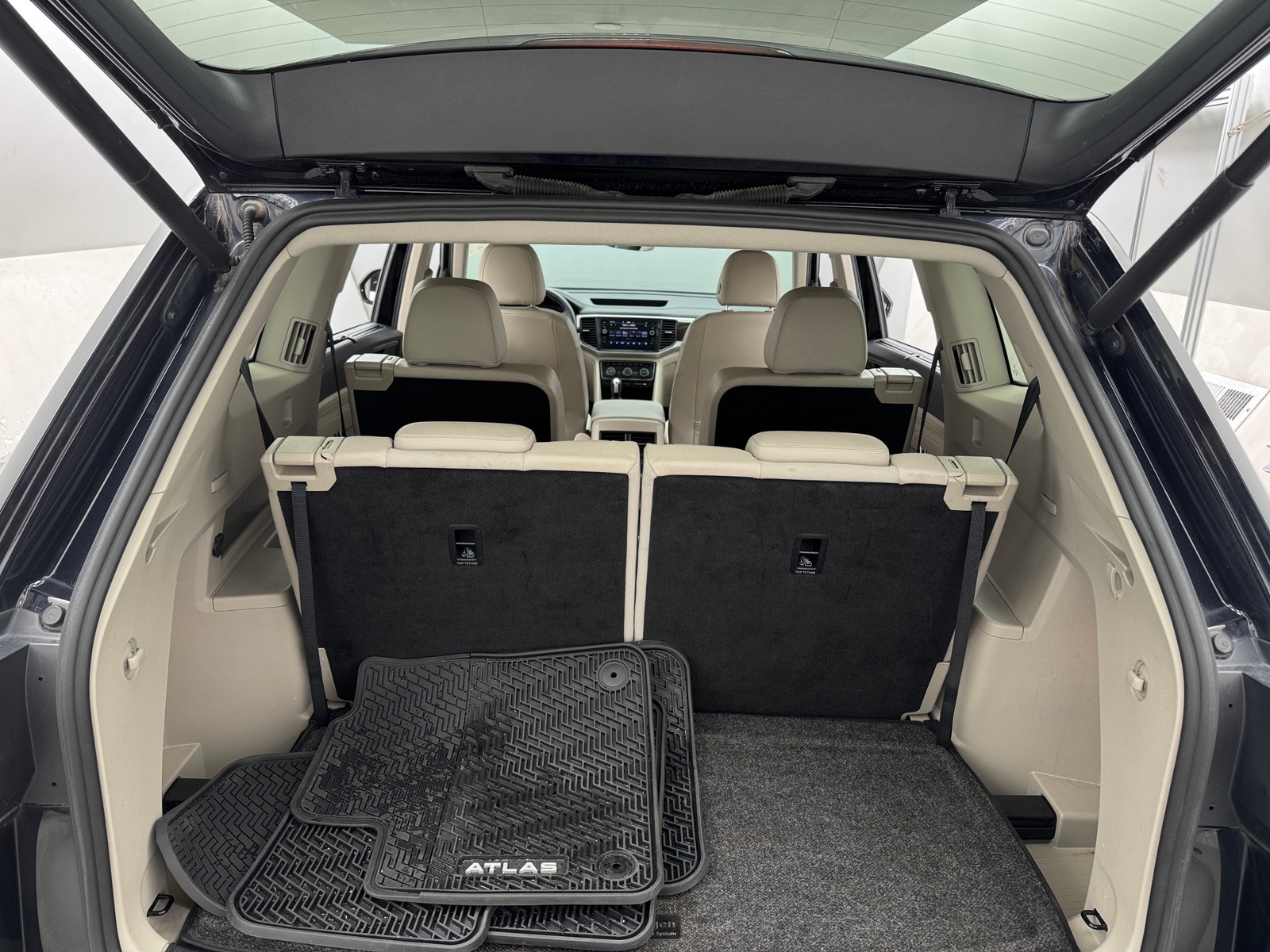 Thumbnail: 2021 Volkswagen Atlas - 6