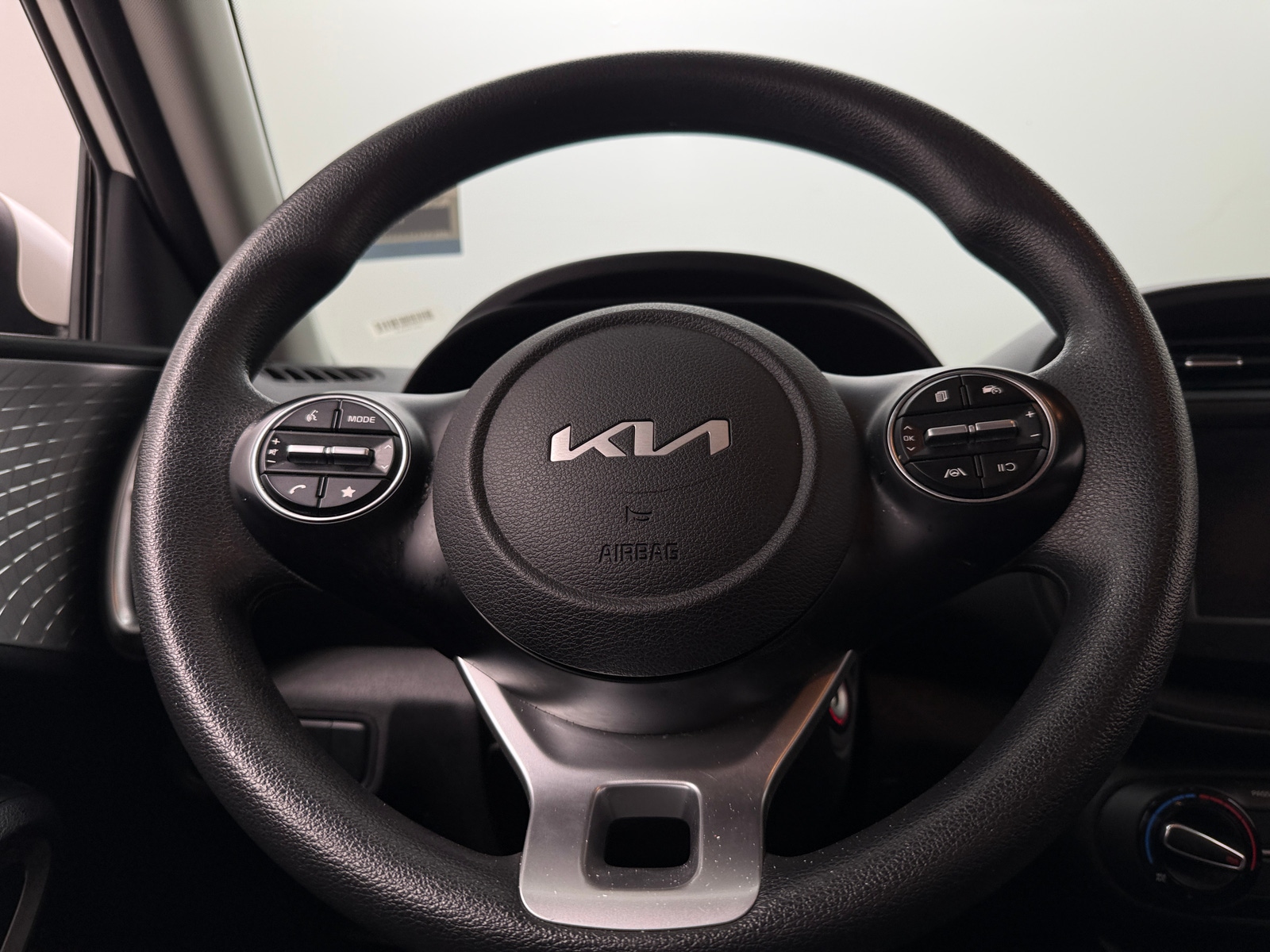 Thumbnail: 2024 Kia Soul - 5