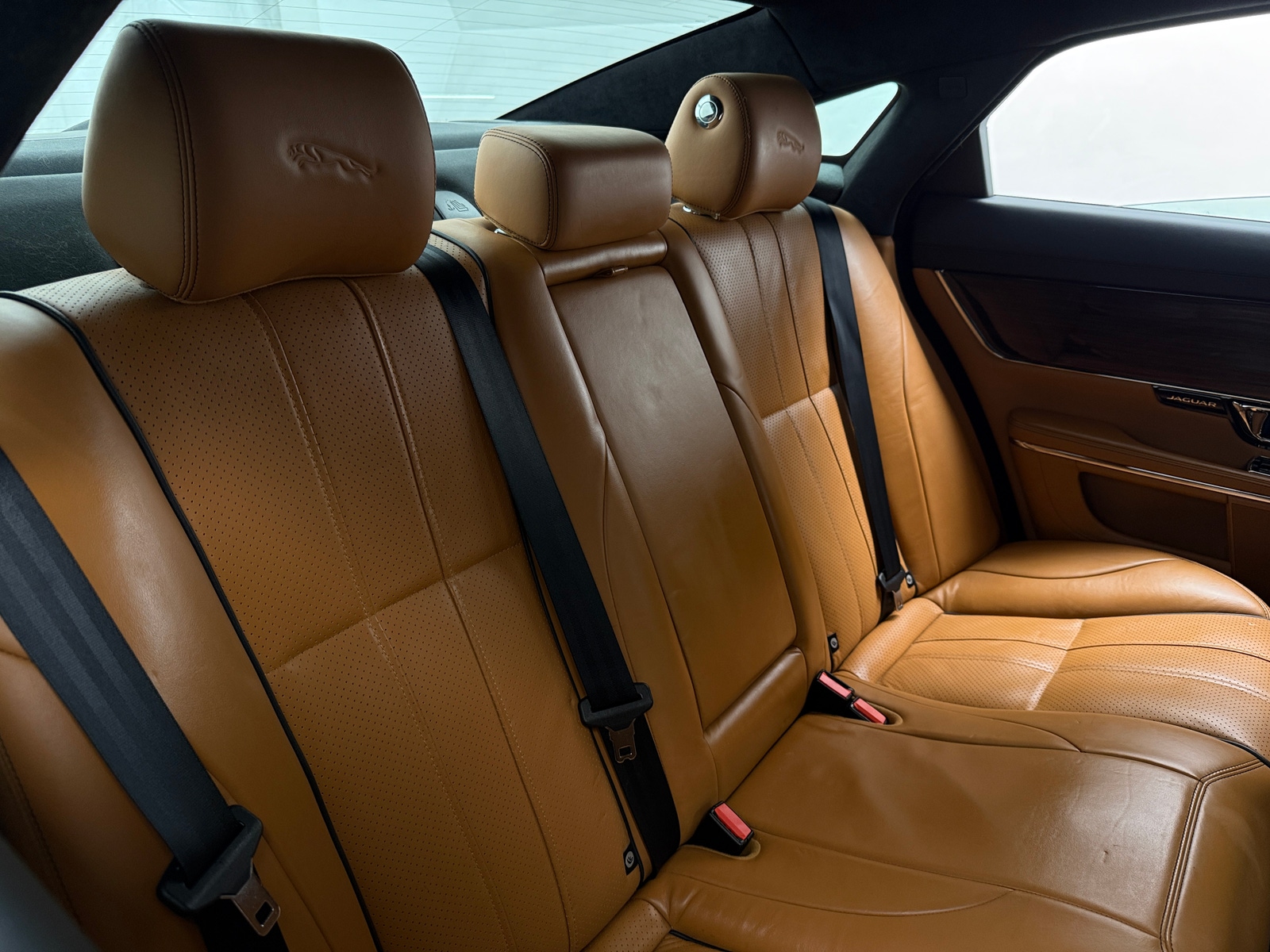 Thumbnail: 2014 Jaguar XJ - 5