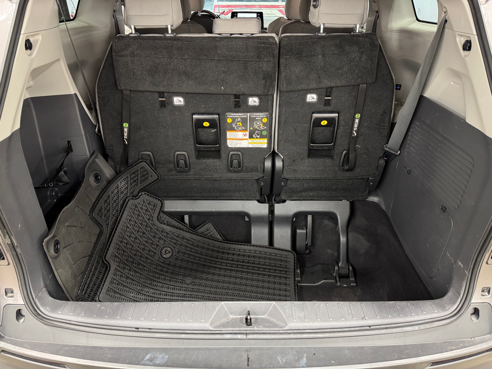 Thumbnail: 2021 Toyota Sienna - 7