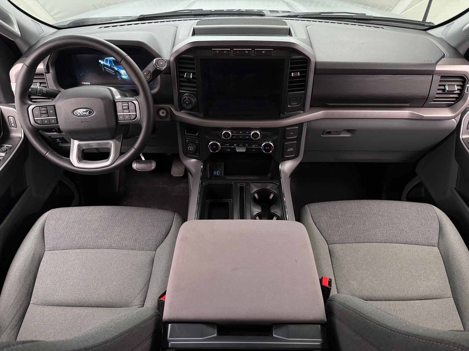 Thumbnail: 2024 Ford Econoline - 3