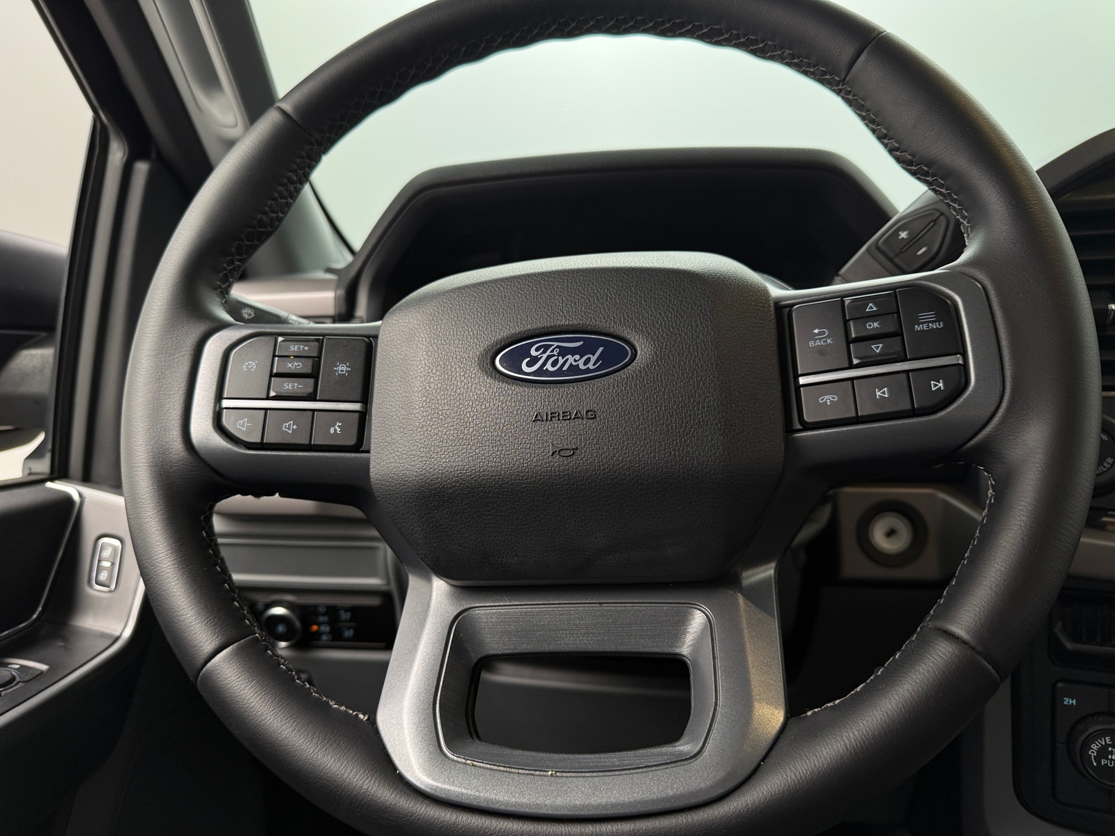 Thumbnail: 2024 Ford Econoline - 5