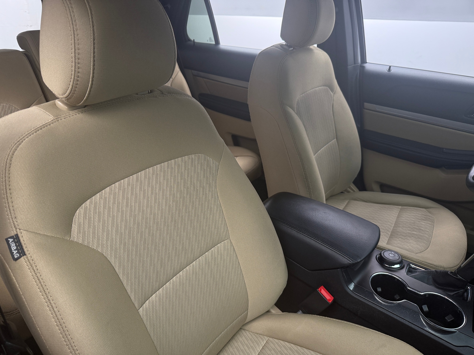 Thumbnail: 2017 Ford Explorer - 2