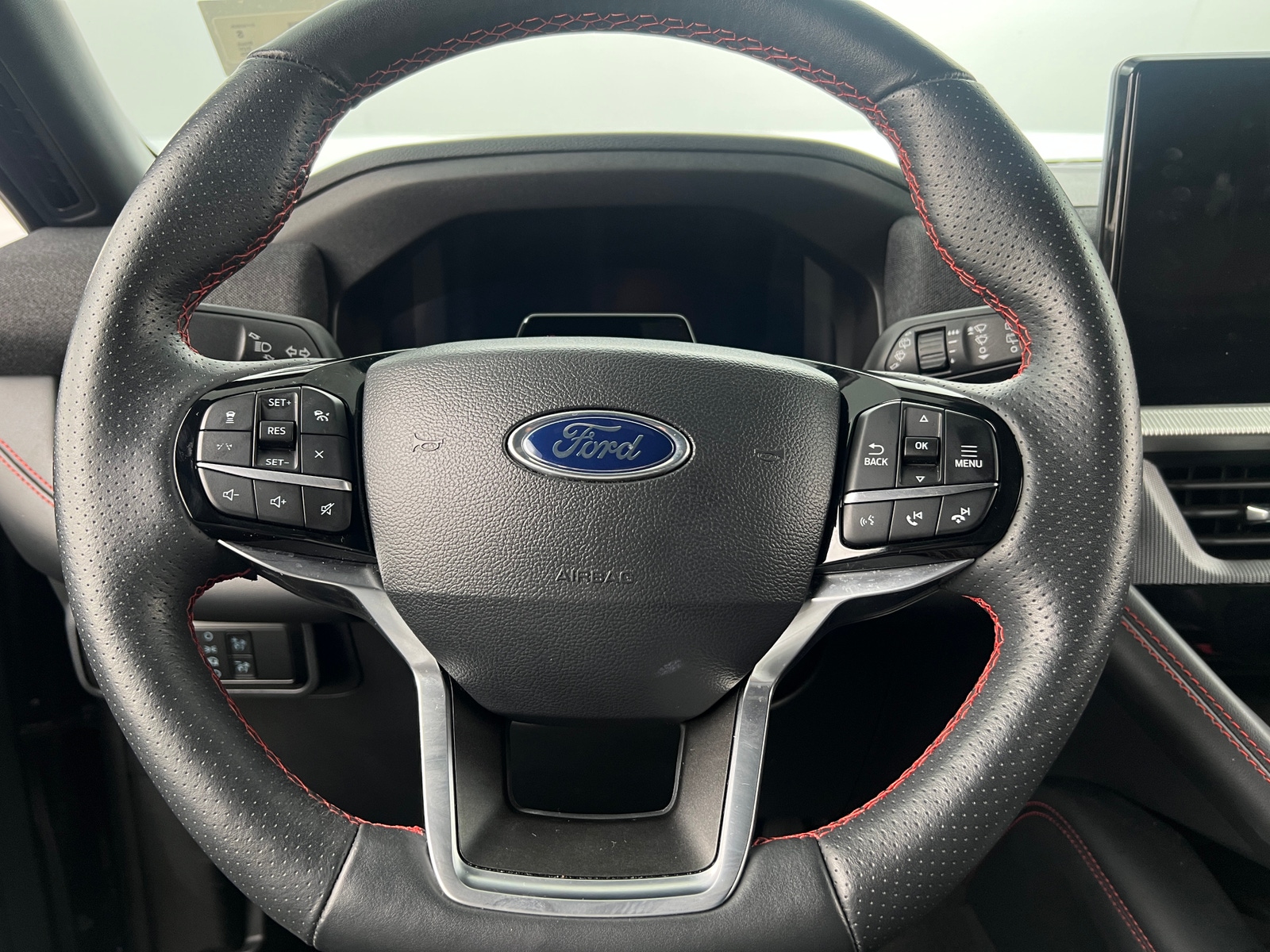 Thumbnail: 2025 Ford Explorer - 4