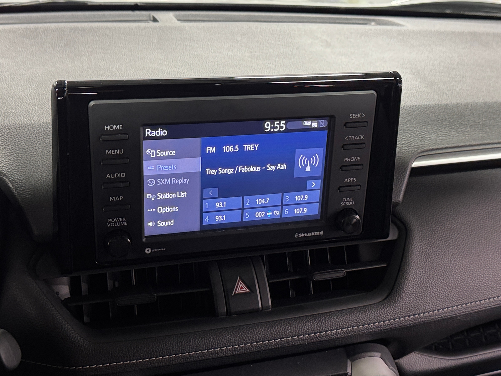 Thumbnail: 2021 Toyota RAV4 - 4