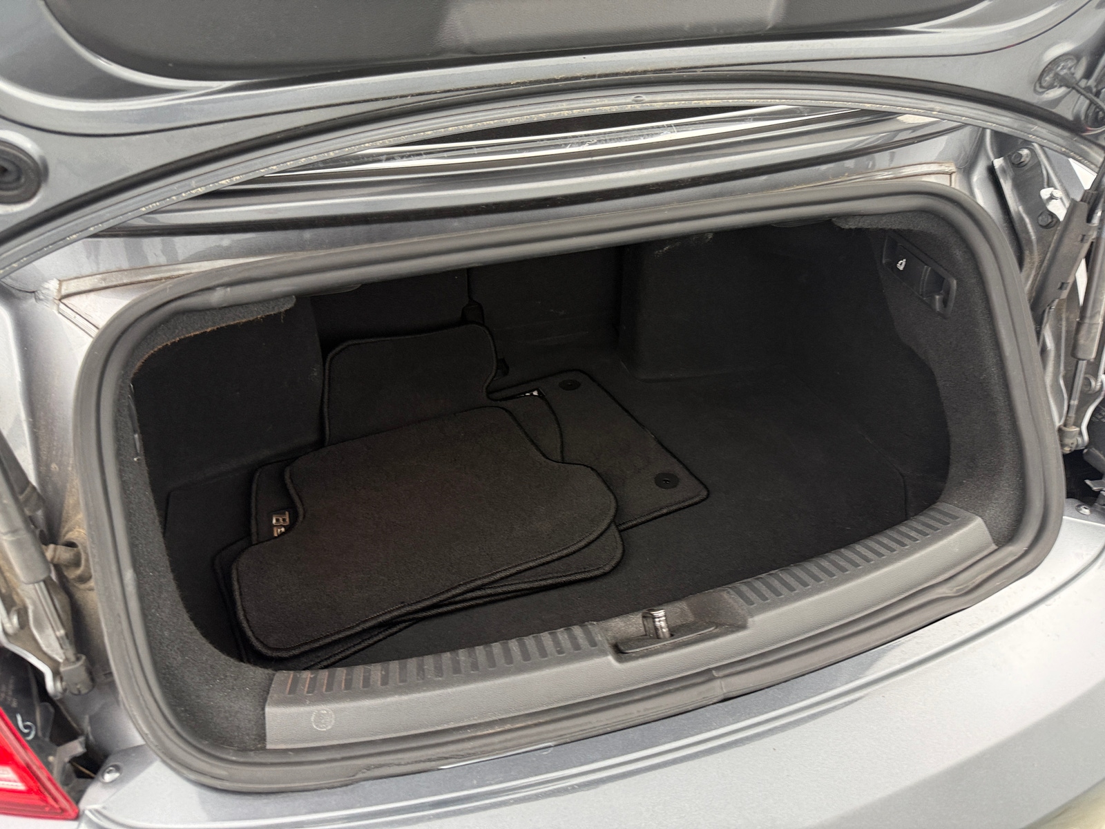 Thumbnail: 2014 Volkswagen Beetle - 5