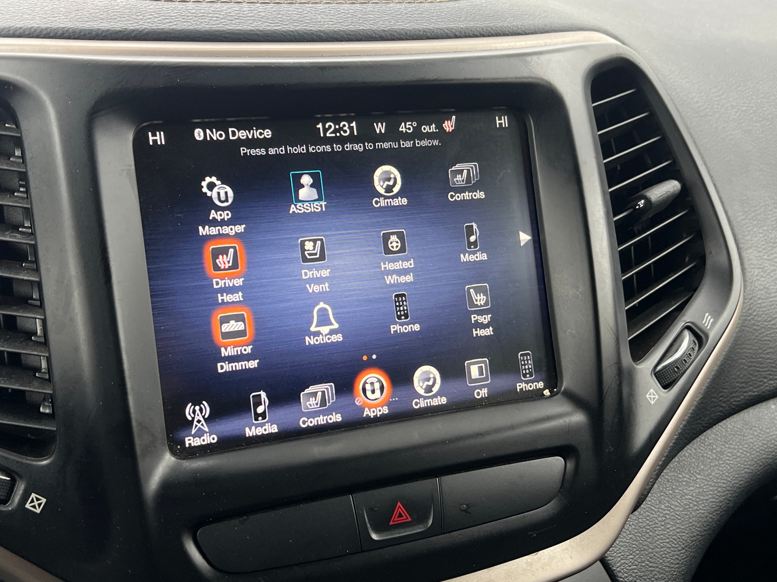 Thumbnail: 2016 Jeep Cherokee - 3