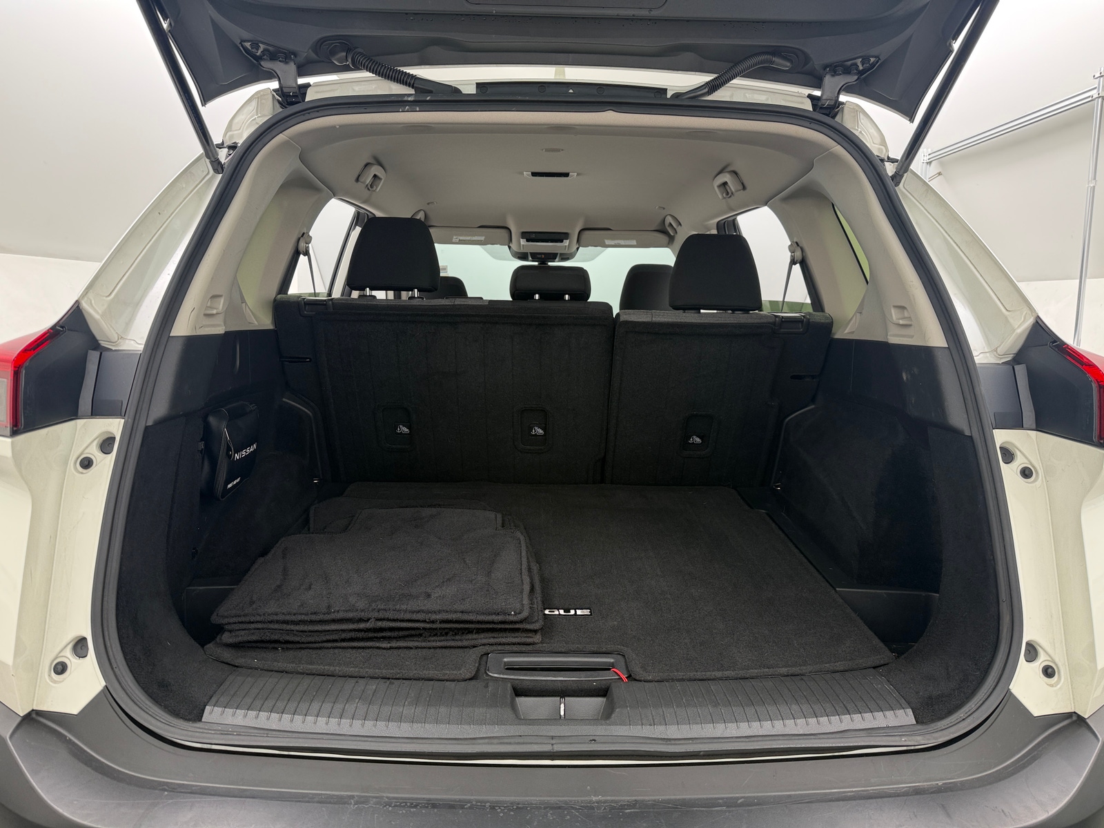 Thumbnail: 2023 Nissan Rogue - 7