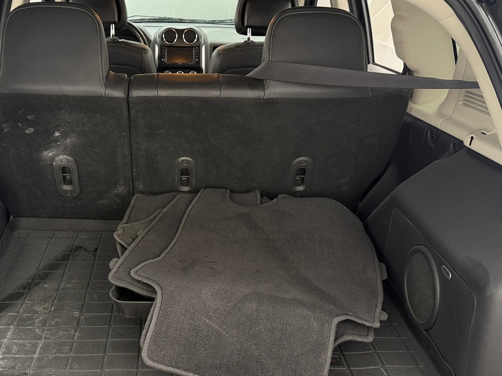 Thumbnail: 2014 Jeep Compass - 6