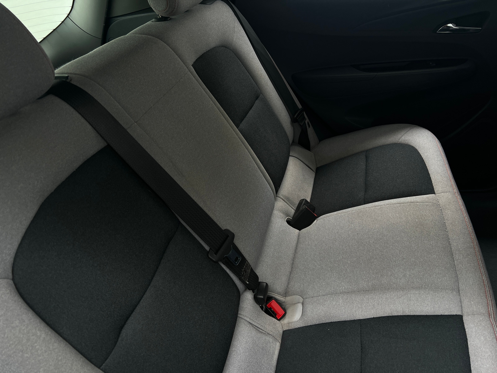 Thumbnail: 2017 Chevrolet Bolt EV - 6