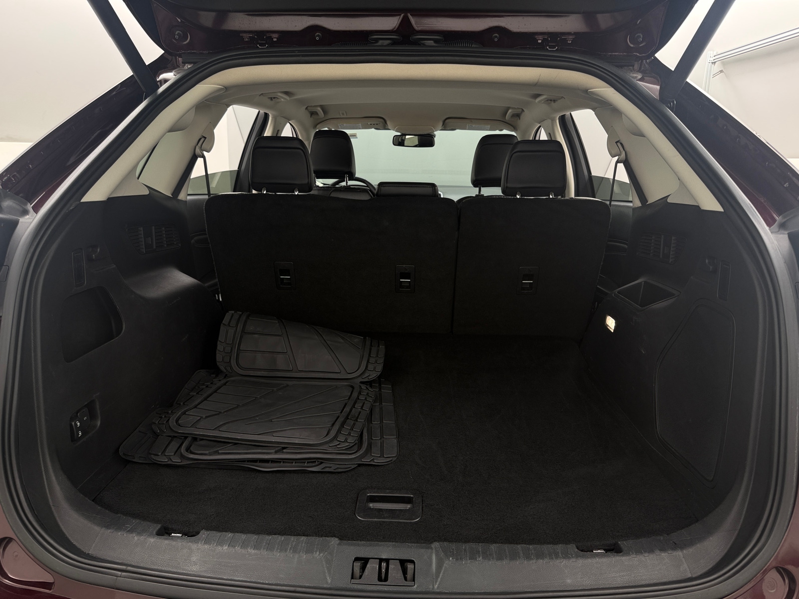 Thumbnail: 2024 Ford Edge - 6