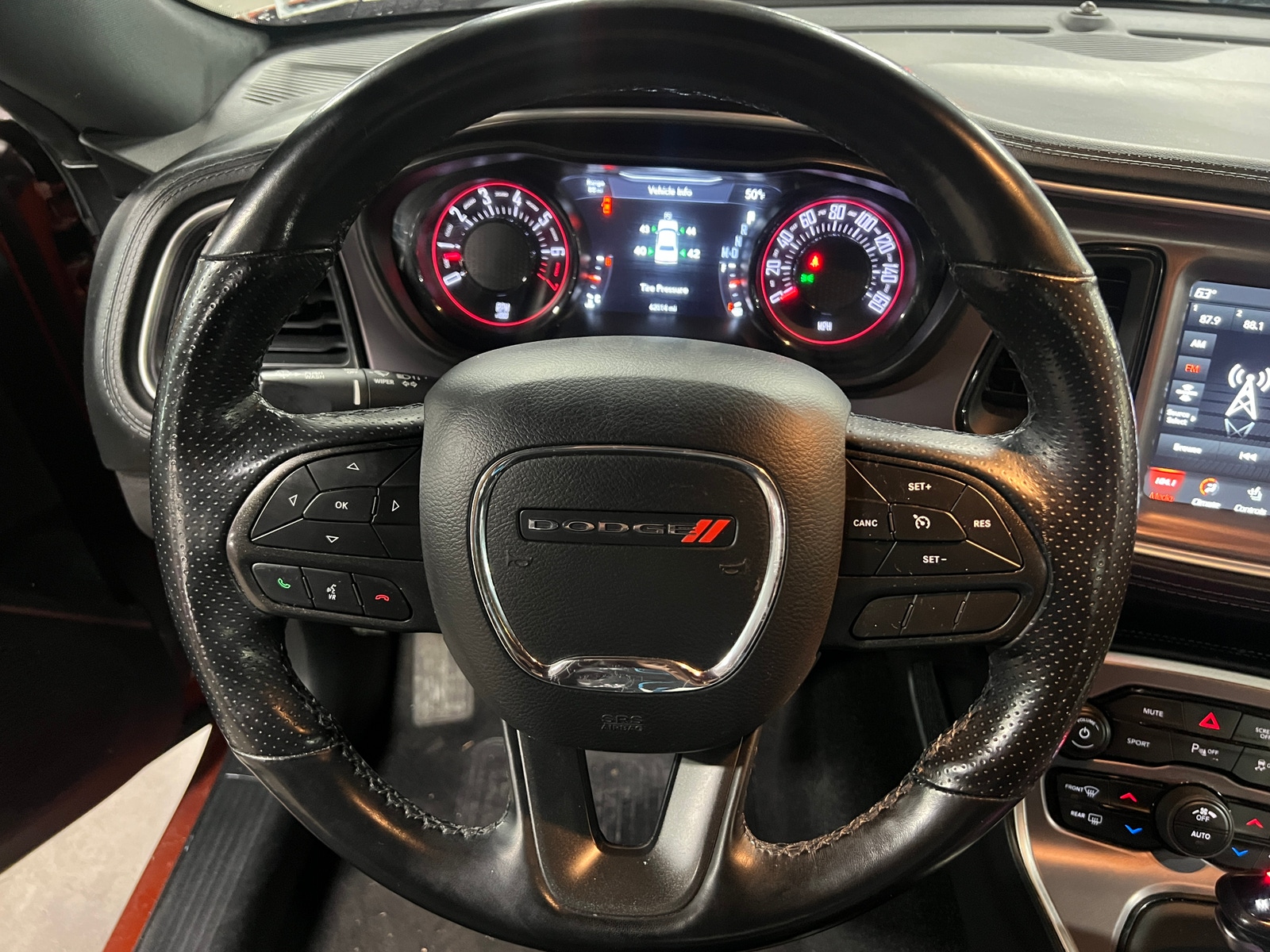 Thumbnail: 2021 Dodge Challenger - 3