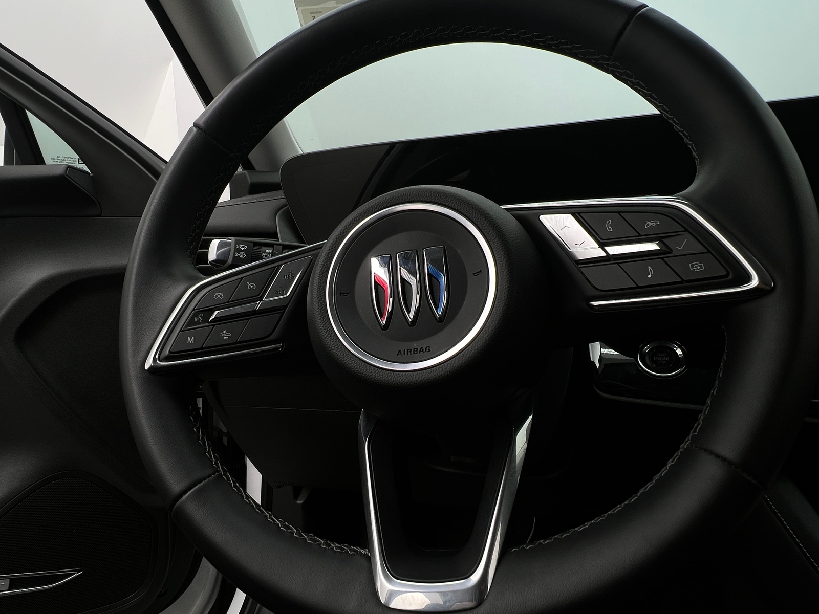 Thumbnail: 2025 Buick Envision - 4