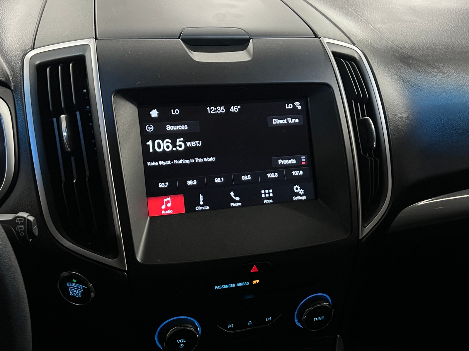 Thumbnail: 2018 Ford Edge - 3