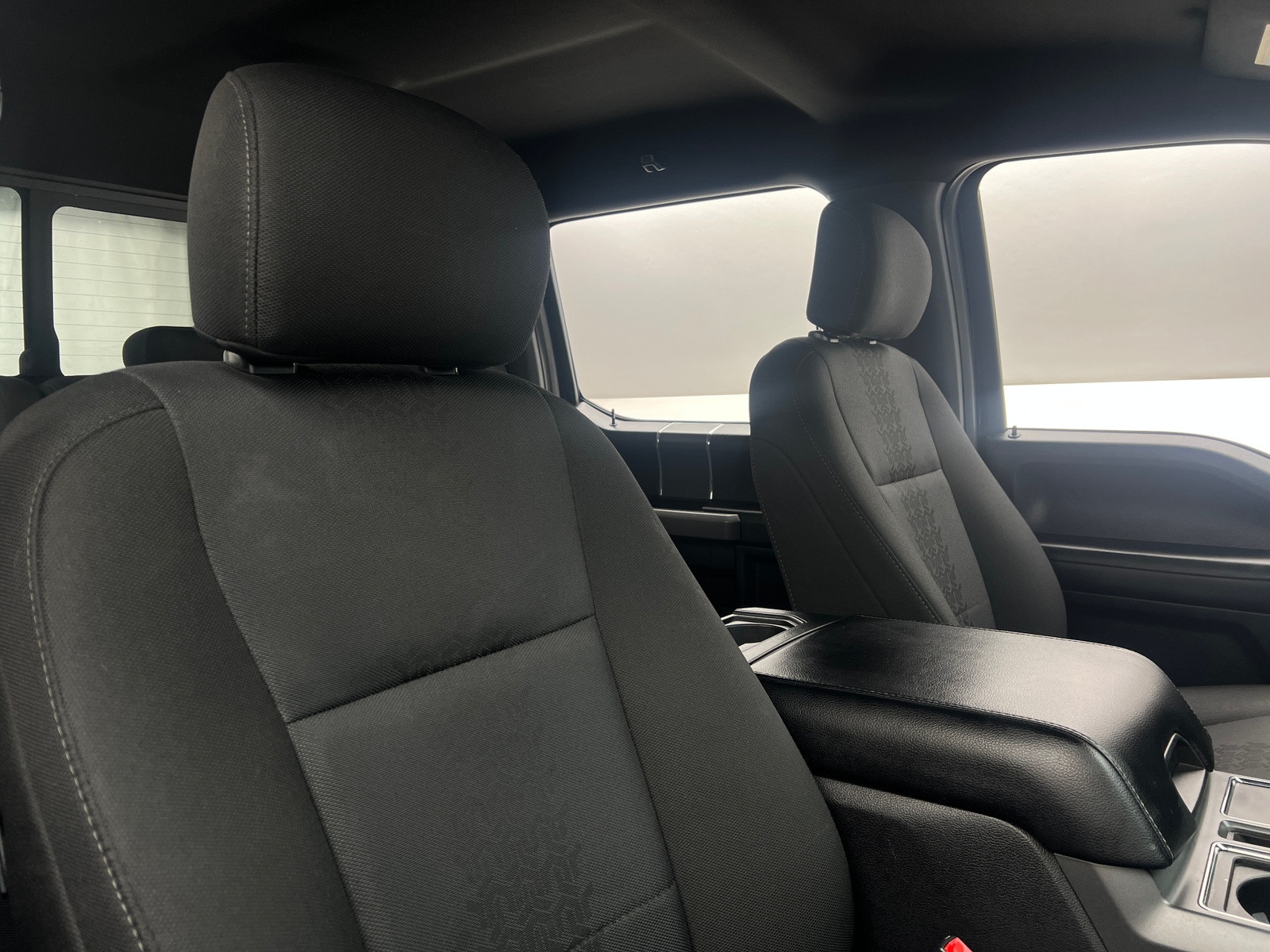 Thumbnail: 2020 Ford Econoline - 2