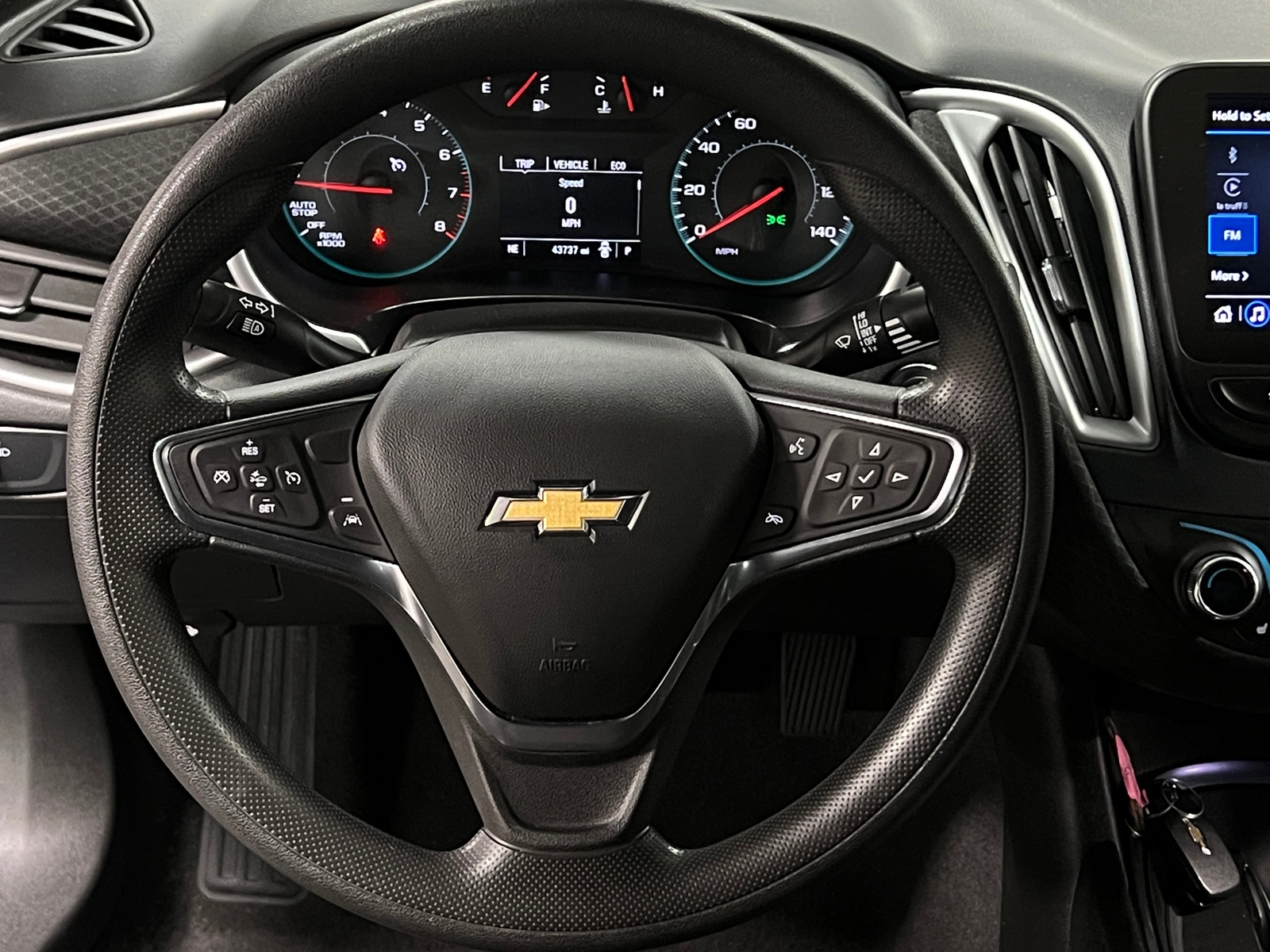 Thumbnail: 2024 Chevrolet Malibu - 5