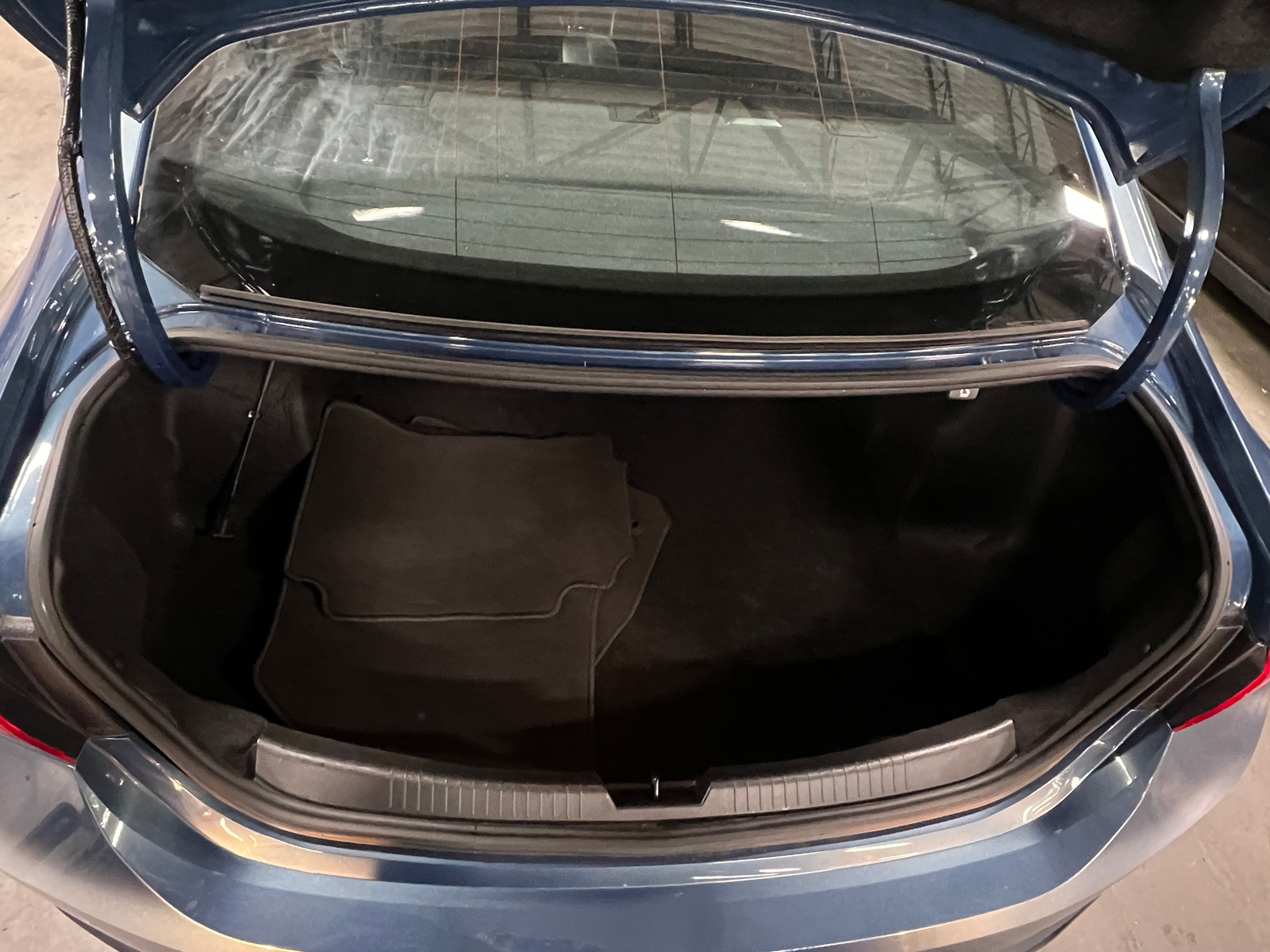 Thumbnail: 2024 Chevrolet Malibu - 7