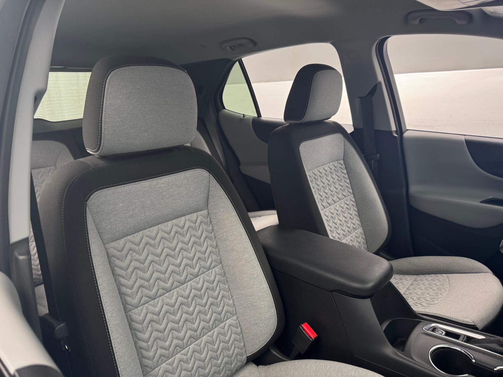 Thumbnail: 2023 Chevrolet Equinox - 2