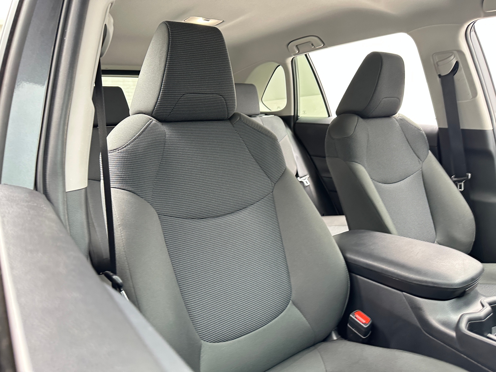 Thumbnail: 2025 Toyota RAV4 - 2