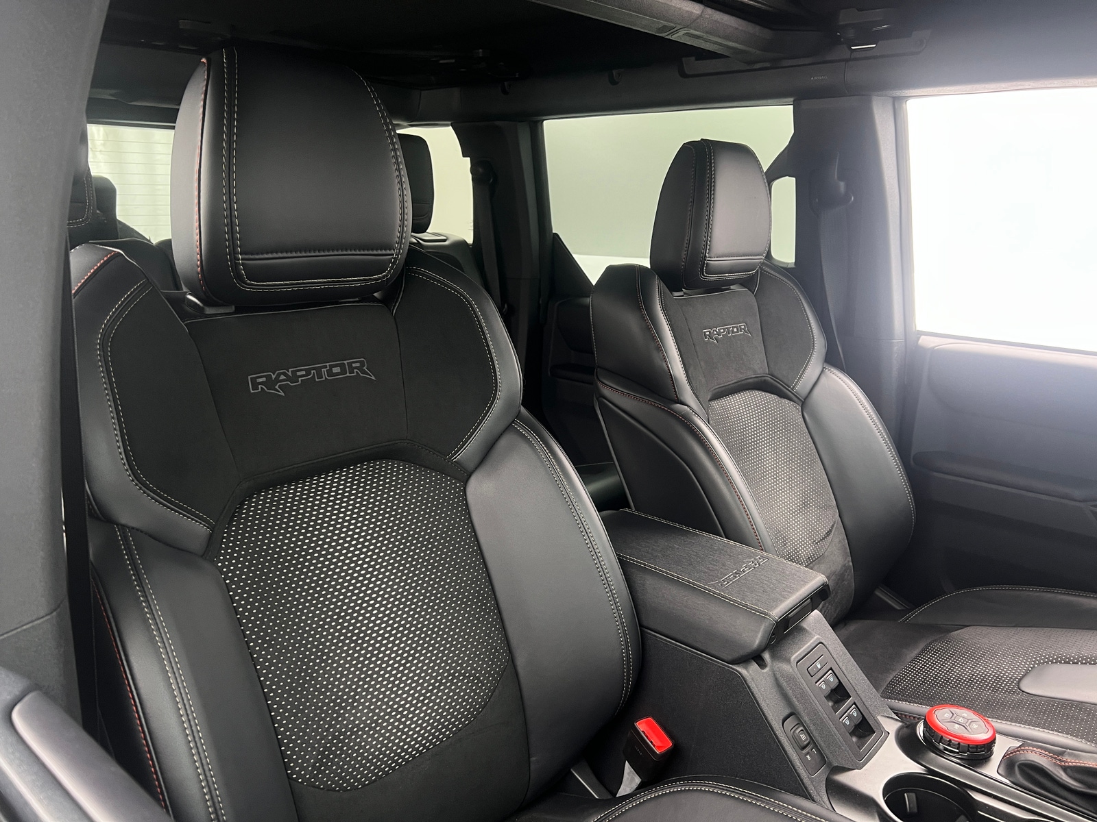 Thumbnail: 2023 Ford Bronco - 2