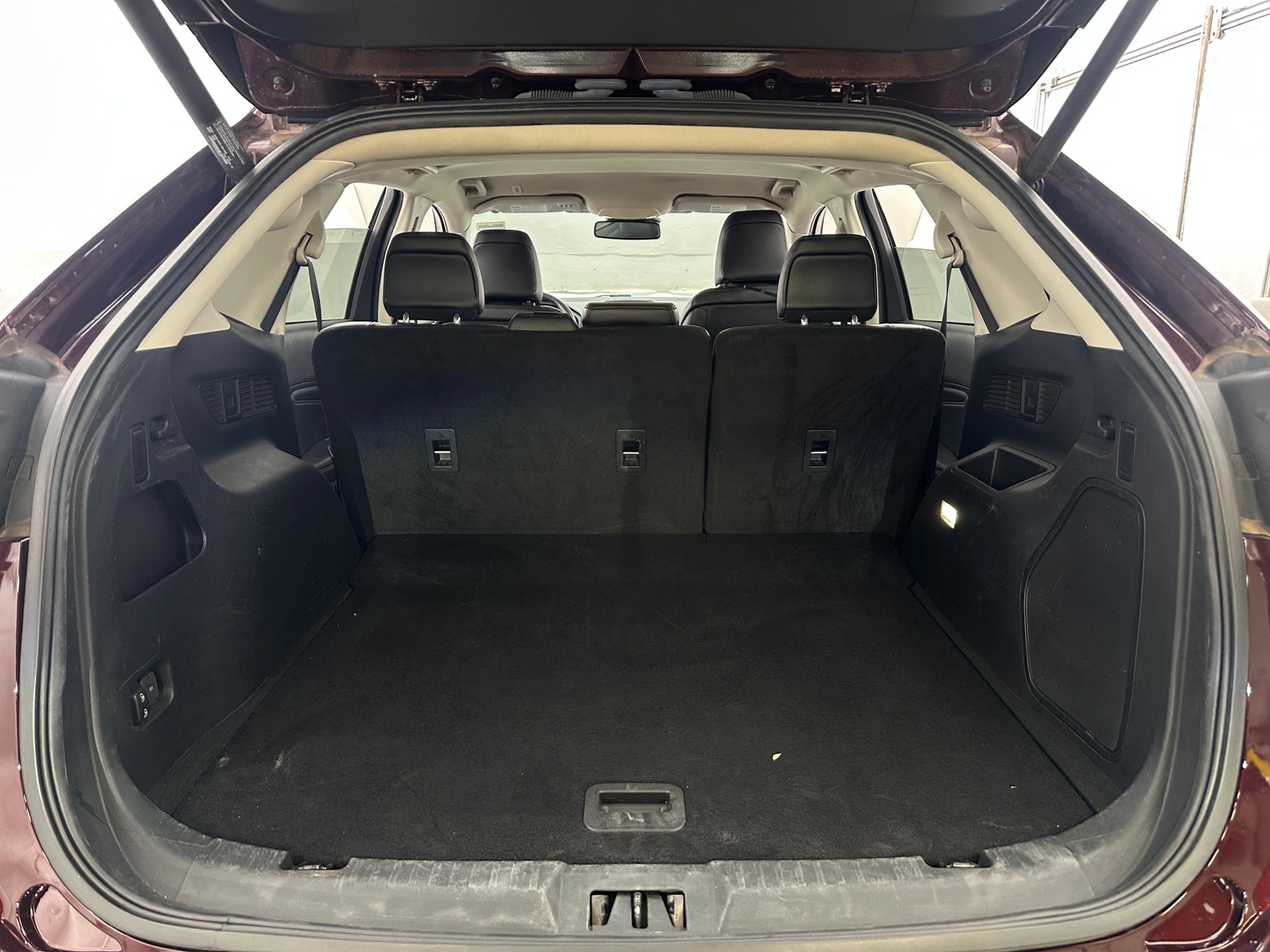 Thumbnail: 2022 Ford Edge - 6