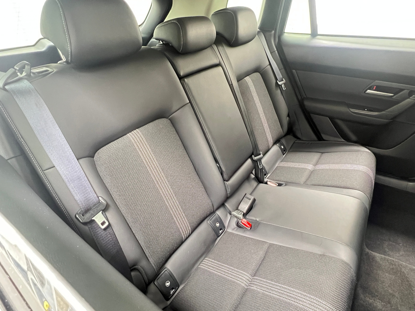 Thumbnail: 2025 Mazda CX-50 - 6